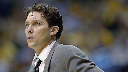 Ο Σνάιντερ στον πάγκο των Τζαζ