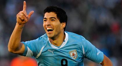 Πάτησε χορτάρι ο Σουάρες