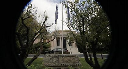 Μετρούν αντίστροφα οι ώρες για τον ανασχηματισμό