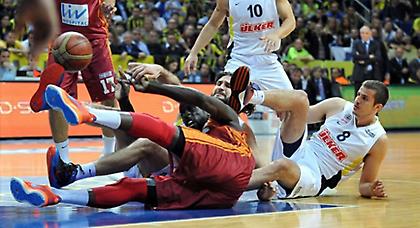 «Όρθια» η Γαλατά