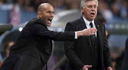 Μένει «Μπερναμπέου» ο Ζιντάν