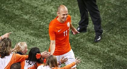 Υπέρμαχος του 5-3-2 ο Ρόμπεν