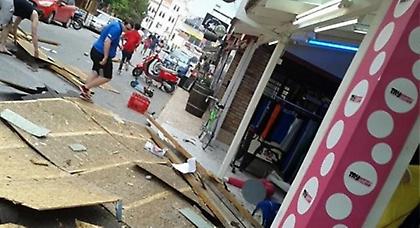 Εικόνες καταστροφής στην παραλία Κατερίνης μετά το μπουρίνι