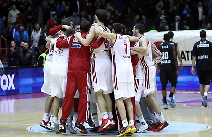 Κούπα με σκούπα για Τσεντεβίτα