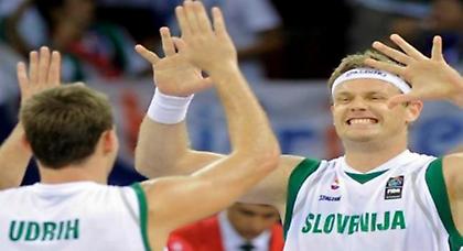 Παραμένει ο Ζούπαν