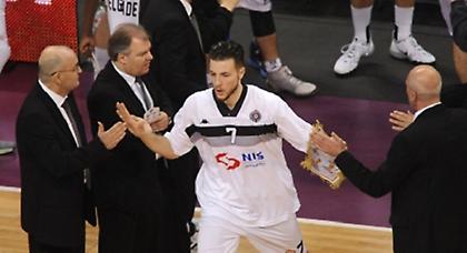 «Κοιτούν» Λοβέρν οι Νάγκετς