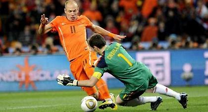 Το «φάντασμα» που κυνηγά τον Ρόμπεν