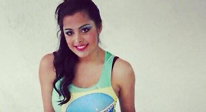 Σιγά να μην έλειπε η Λαρίσα (pics)