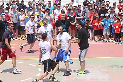 Αστέρια, «αρβύλες» και 2.500 φίλοι του μπάσκετ