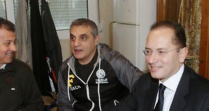 Χαλβατζάκης Vs Μαμαλάκη (ο άγνωστος πόλεμος για την καρέκλα που… στάζει μέλι)