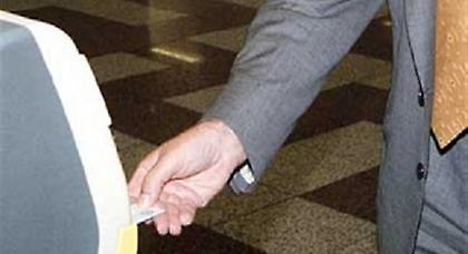 Έρχεται μείωση του εισιτηρίου για τα μέσα μεταφοράς