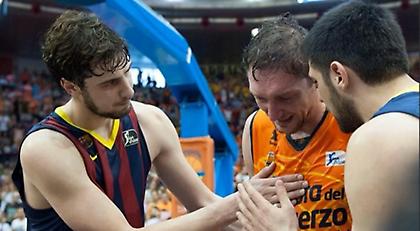 Μεγαλείο από Παπανικολάου και Τόμιτς (pic)