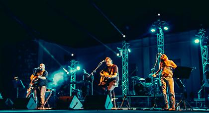 Φίλιππος Πλιάτσικας – Μπάμπης Στόκας: Καλοκαίρι 2014