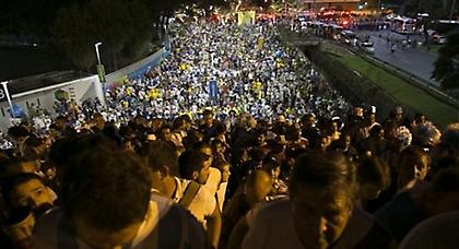 «Τραπουλόχαρτο» το νέο Μαρακανά (video)