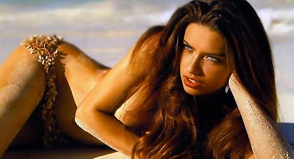 Τσάμπα οι ευχές της Αντριάνα (pic)