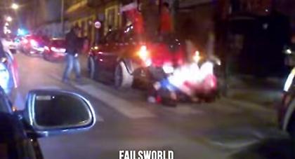 Οι ηλίθιοι και ο πανηλίθιος (video)