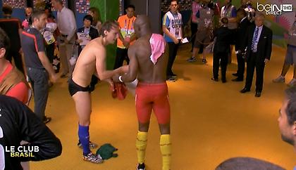 Αντάλλαξαν… «σώβρακα» (video)