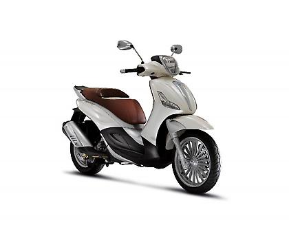 Σε νέα, μειωμένη τιμή το Piaggio Beverly 300