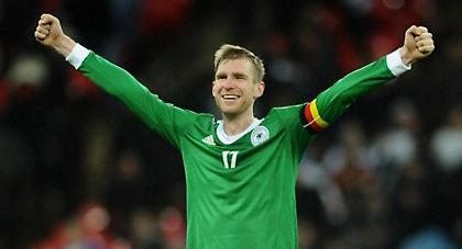 Προσεχώς «κατοστάρης» ο Μερτεζάκερ