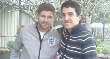 Ταξίδι 800 χιλιομέτρων… για τον Τζέραρντ