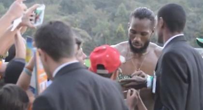 Τρέλα για Ντρογκμπά!