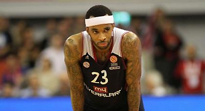 Φαβορί για Ντιλέινι