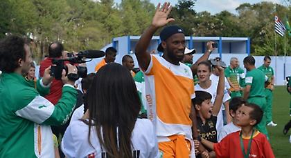 Αποθέωση για Ιβοριανούς, ερωτηματικά οι σταρ