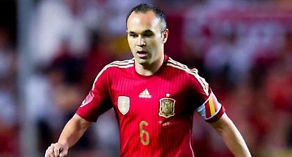 Γράφει ιστορία ο Ινιέστα (video)