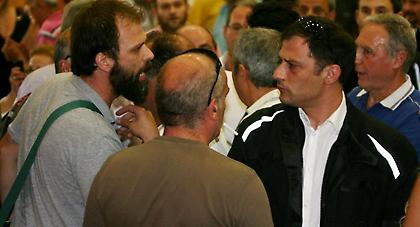 Συμβούλιο «αστραπή» στη Φιλαδέλφεια