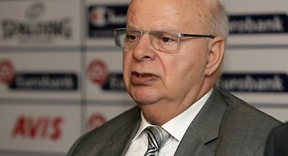 «Κύριε υφυπουργέ, παρασύρεστε…»