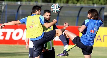 Αποθεώνει Σαμαρά ο Τζαβέλλας