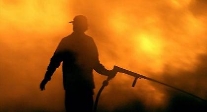 Μαλεσίνα: Αναζωπυρώθηκαν οι εστίες – Χτυπούν οι καμπάνες στα χωριά