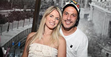 Το ευχαριστώ της συζύγου του Ζούλιο Σέζαρ (pics)