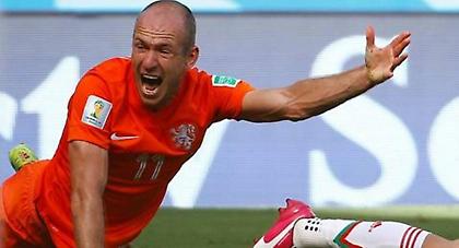 Ρόμπεν, είσαι και πολύ… ιπτάμενος Ολλανδός! (pics)