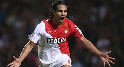 Παίρνει το «9» ο Φαλκάο στη Ρεάλ