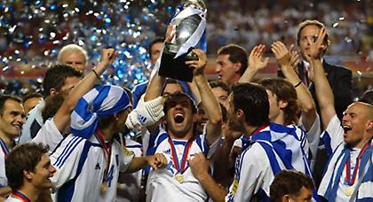 Ο θρίαμβος του 2004 σε περιγραφή Γιώργου Χελάκη (video)