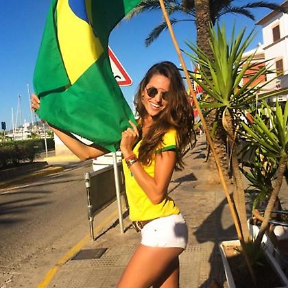 Τα... βγάζουν για χάρη της Βραζιλίας! (pics)