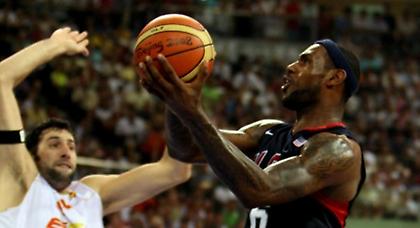 Η… τάπα του Εμπίιντ στον ΛεΜπρόν (pics)