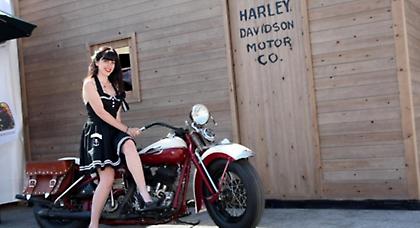 Η μεγαλύτερη μετακίνηση Harley Davidson στην ιστορία (pics)