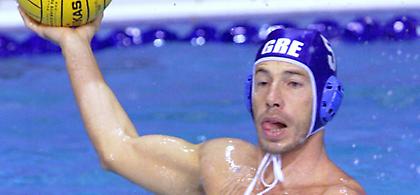 Ο 47χρονος Μαυρωτάς έβαλε 4 (!) γκολ στον ΟΥΚ Βόλου