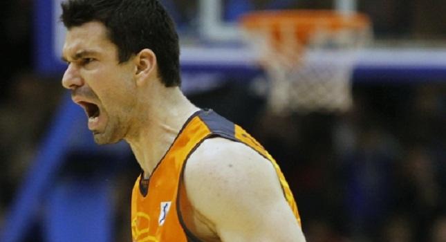 Συνεχίζει στη Βαλένθια ο Μαρτίνεθ