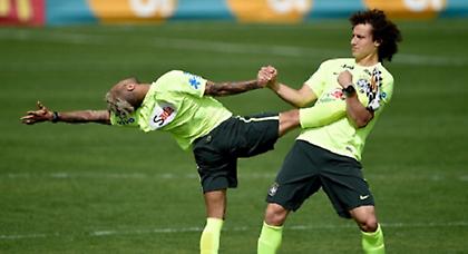 MΠΑΜ ΚΑΙ ΚΑΤΩ:Ποντάρισμα σε Νταβίντ Λουίζ και Χούμελς