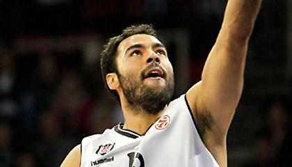 Στη «Φενέρ» ο Τσετίν