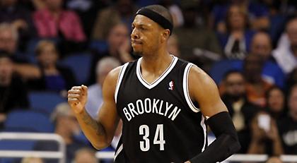 Στους Ουίζαρντς ο Πολ Πιρς