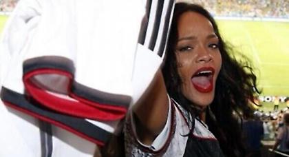 Η Ριάνα πανηγύρισε με τους πρωταθλητές Κόσμου!