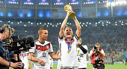 Παρηγοριά στην αγκαλιά του… Σβαϊνστάιγκερ (pic)