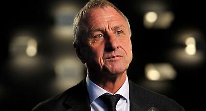 «Κράζει» τη μεταγραφή Σουάρες ο Κρόιφ!