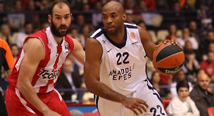 Πρώην «ερυθρόλευκος» στη Νταρουσαφάκα Ντόγκους