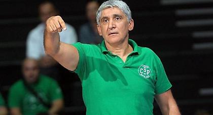 Μιλάει με Γιαννάκη η ΑΕΚ