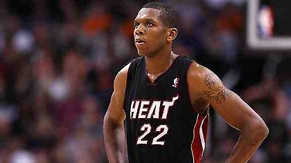 Πήραν Τζέιμς Τζόουνς οι Καβαλίερς